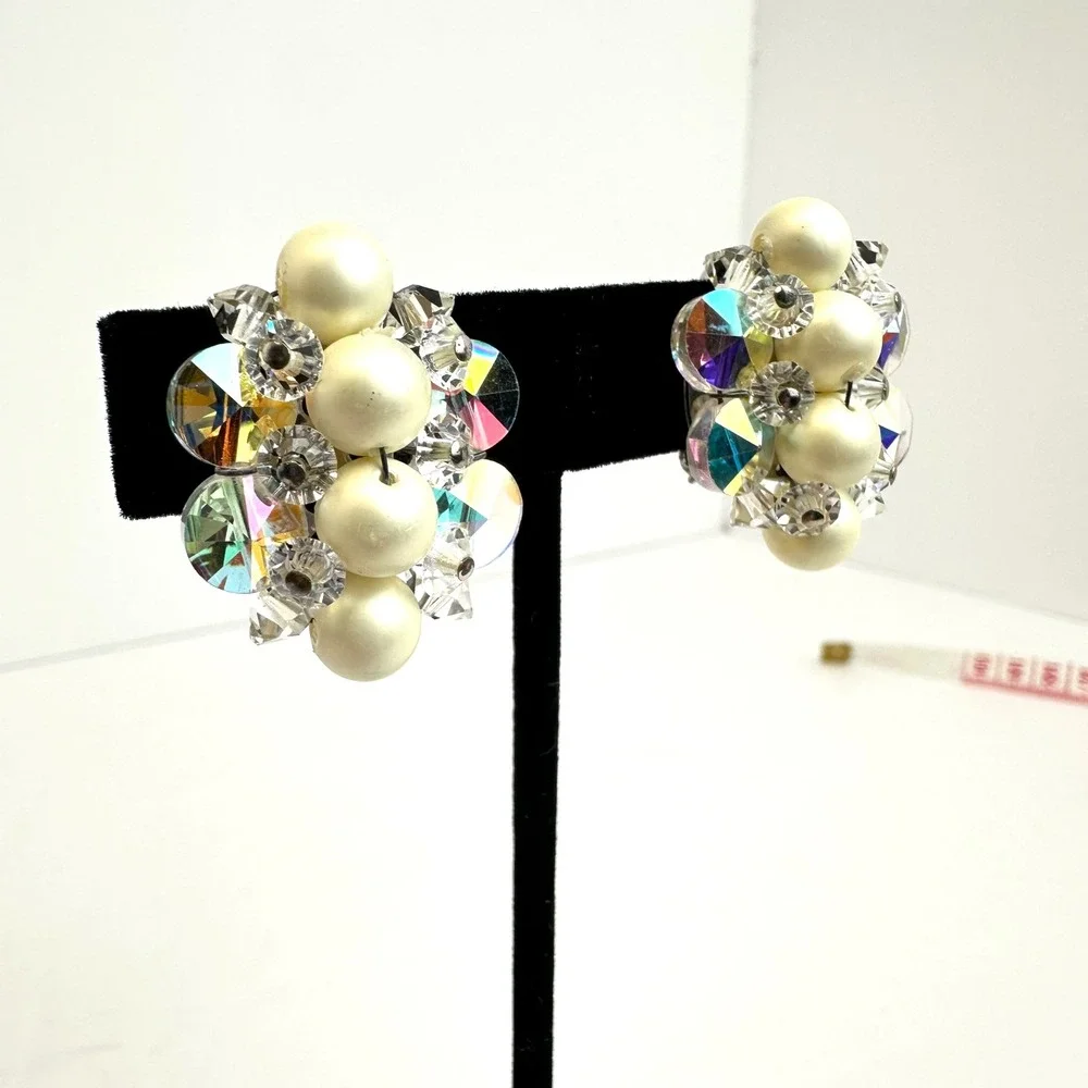 Vintage Faux Pearl Aurora‎ Borealis Crystal Cluster Clip On Earrings Silver Tone